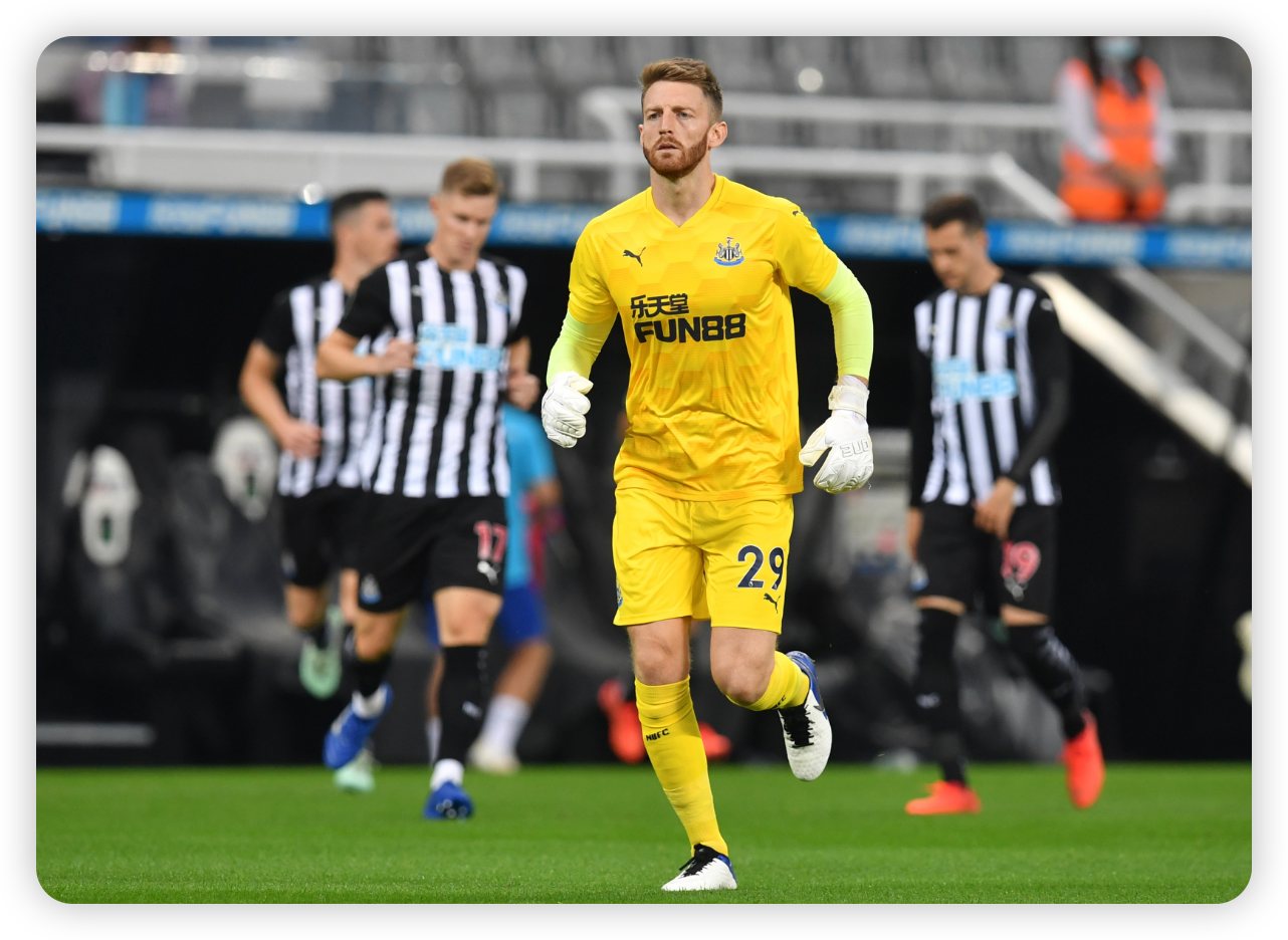 Geordie Keeper Returns to St. James' Park in Emotional Homecoming