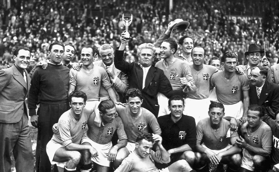 Group Stage: Brazil vs Yugoslavia